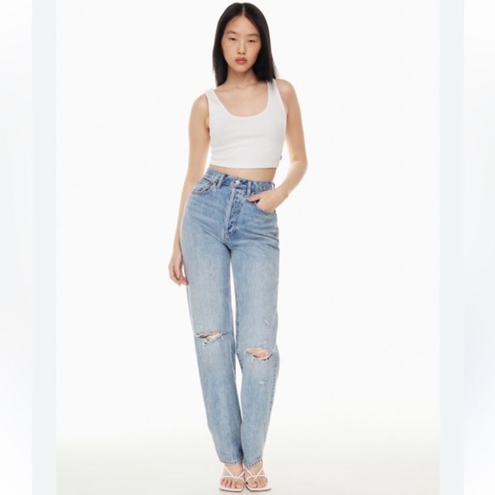 Aritzia Denim Forum Joni High Rise Loose Blue Distressed Jean Size 26 Cotton